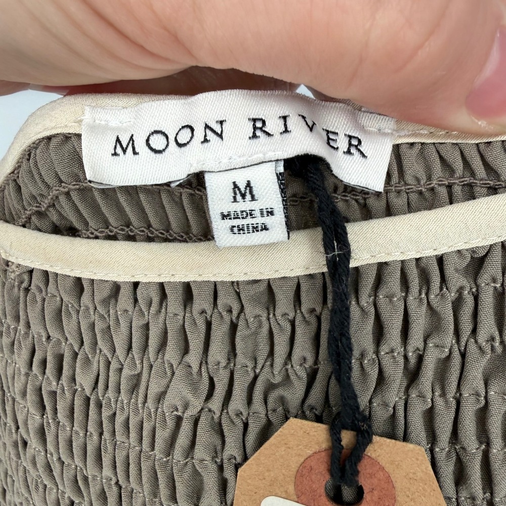 MOON RIVER OLIVE RUCHED DRESS MEDIUM NWT SMOCKED‎ MIDI - Picture 4 of 9